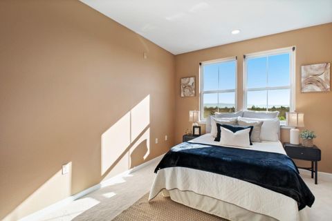 Tiny photo for 49002 Cinnamon Fern Common #402, FREMONT, CA 94539 (MLS # ML82049239)