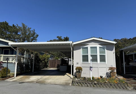 Featured picture for the property ML81965082
