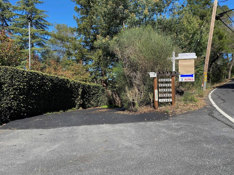 15397 Kennedy Road