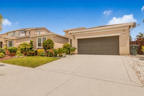 Photo of 160 San Lorenzo Drive, HOLLISTER, CA 95023 (MLS # ML82050063)