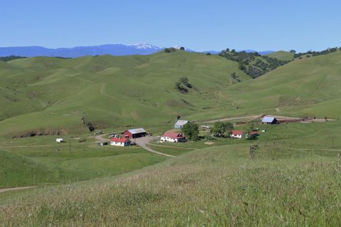 1 McAuliffe Road IGO CA 96047