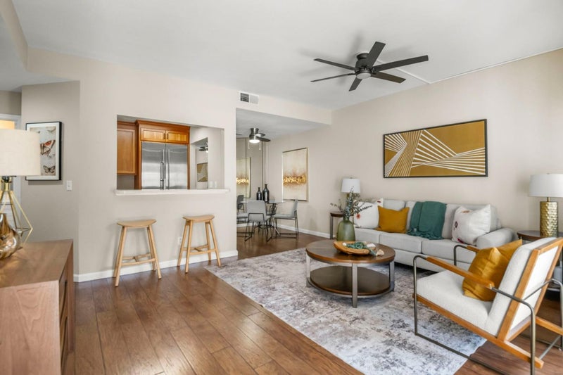 734 Northrup Street 225