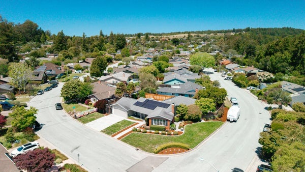 2 ORTALON AVE, SANTA CRUZ, CA 95060 - Image d1ff0dd7ba7d56bdd981df9edb149d37/1960772986