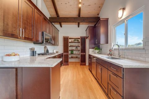 Tiny photo for 250 Carol Way, APTOS, CA 95003 (MLS # ML82021242)