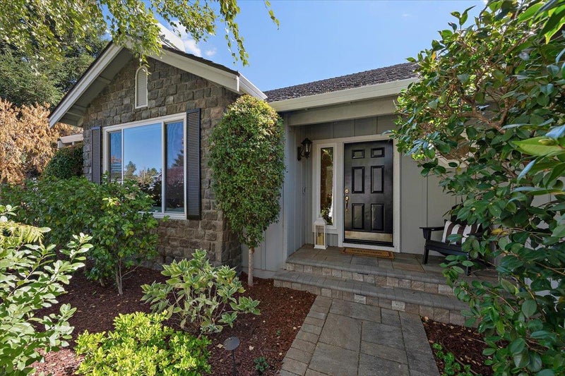 108 Mojonera Court