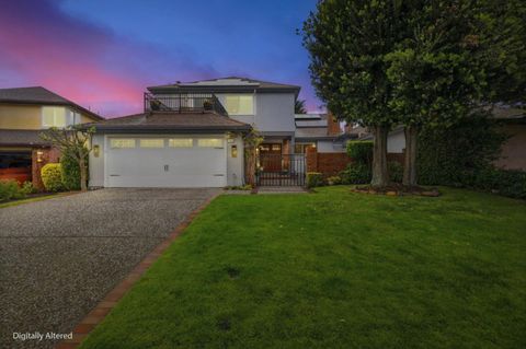 Photo of 2329 Burning Tree Road, HALF MOON BAY, CA 94019 (MLS # ML82041314)