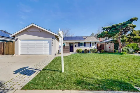5596 Vassar Drive, San Jose, CA 95118 - #: ML82034840