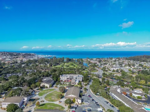 500 Glenwood Circle Unit 215, Monterey, CA 93940 - MLS#: ML81995432