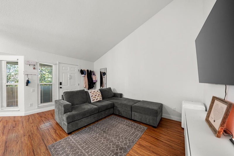363 Kenbrook Circle