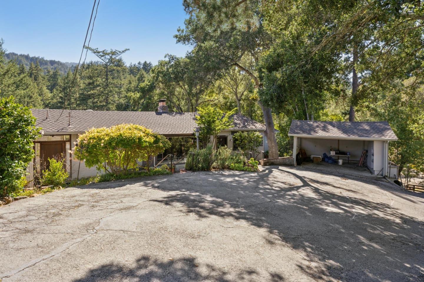 496 Raymundo Drive