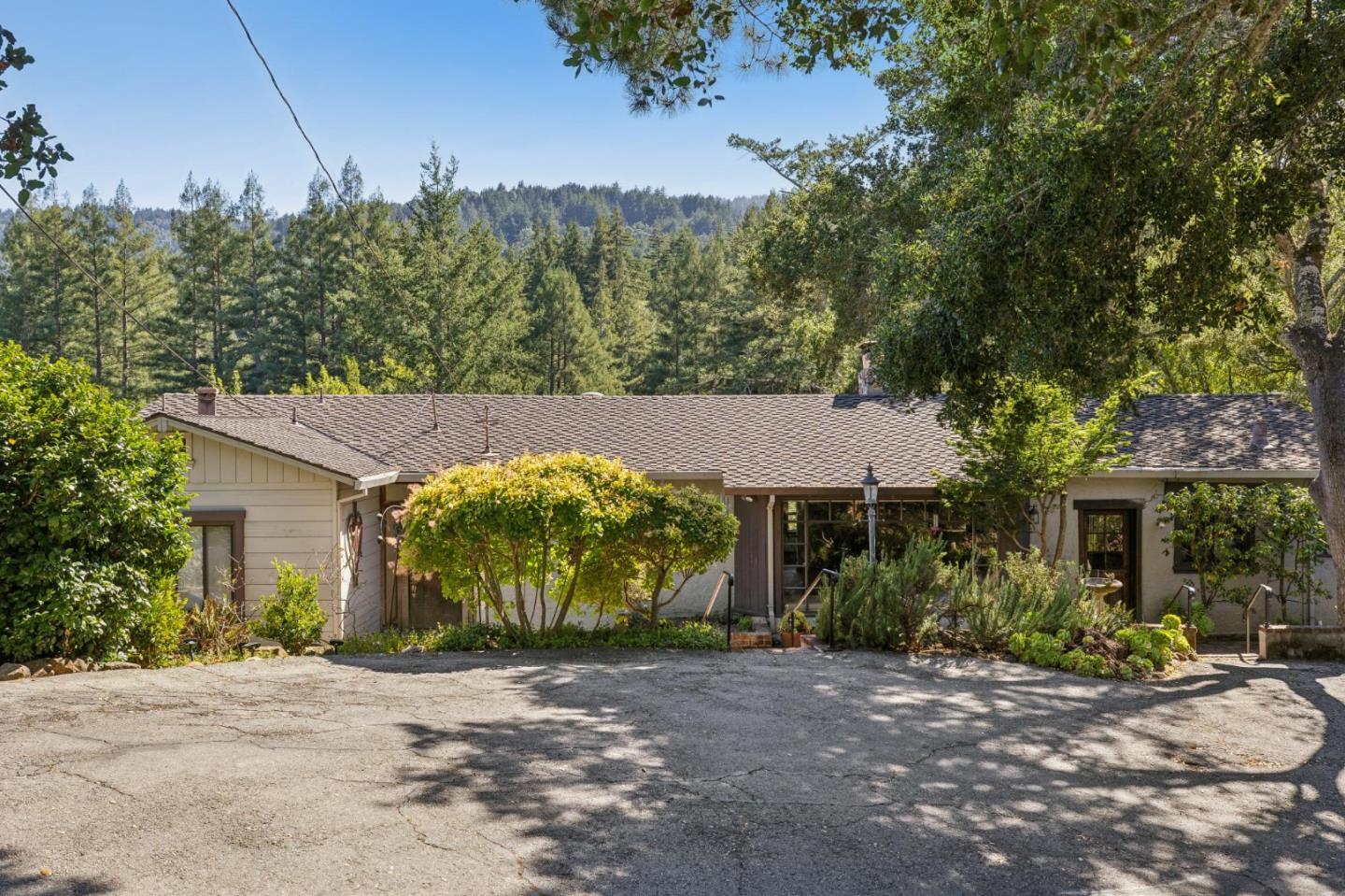 496 Raymundo Drive
