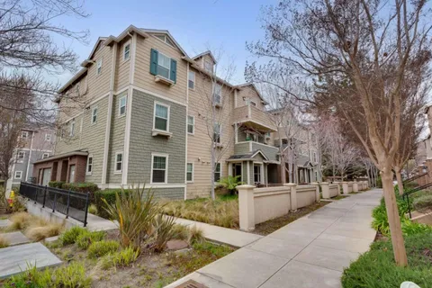 1037 Scotia Terrace Unit 304, Sunnyvale, CA 94089 - MLS#: ML81997748