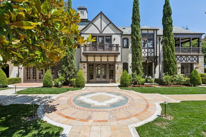 600 Eucalyptus Avenue