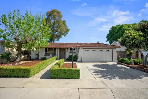 874 Knollfield Way, San Jose, CA 95136 - #: ML82000260