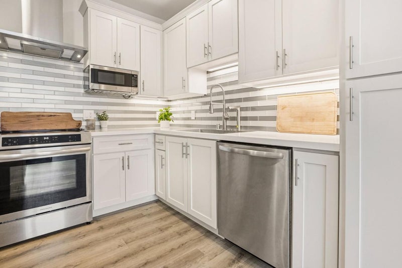 4104 Scotts Valley Drive 306