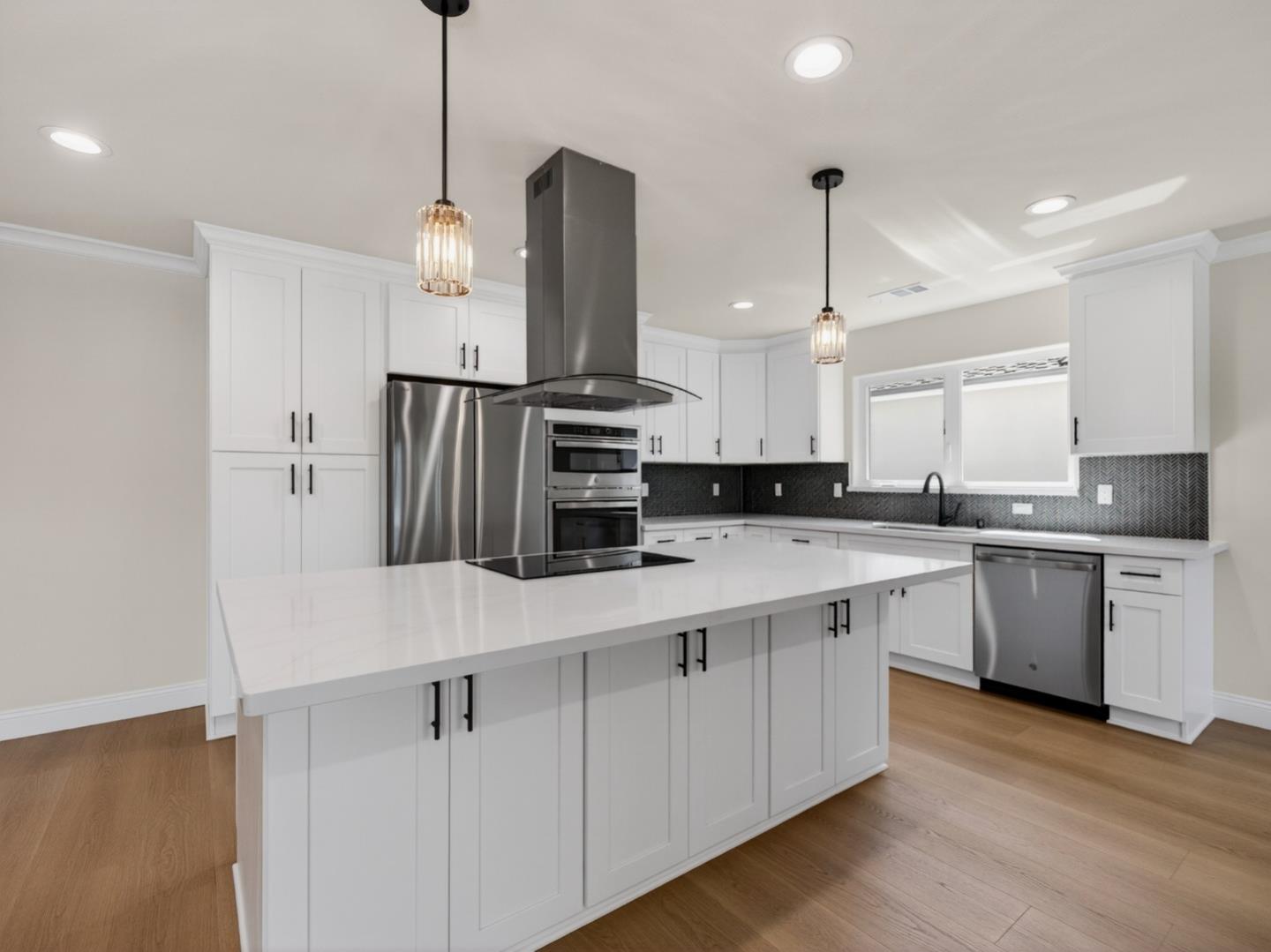 3197 Knights Bridge Road