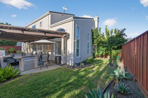 Tiny photo for 19127 Legend Court, MORGAN HILL, CA 95037 (MLS # ML82029321)