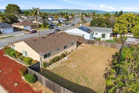Tiny photo for 4672 Cerritos Avenue, FREMONT, CA 94536 (MLS # ML82036760)