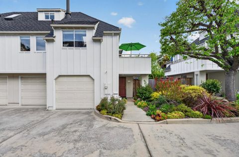 Photo of 116 Annie Lane, Santa Cruz, CA 95062 (MLS # ML82045088)