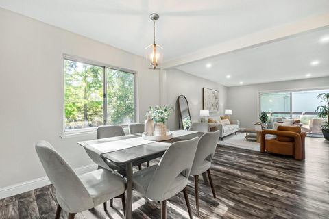 Tiny photo for 310 Tradewinds Dr #8, SAN JOSE, CA 95123 (MLS # ML82033568)