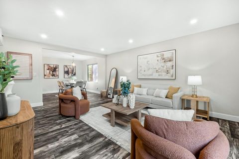 Photo of 310 Tradewinds Dr #8, SAN JOSE, CA 95123 (MLS # ML82033568)