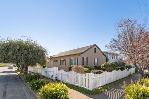 Tiny photo for 613 Grandview Boulevard, Half Moon Bay, CA 94019 (MLS # ML82032912)