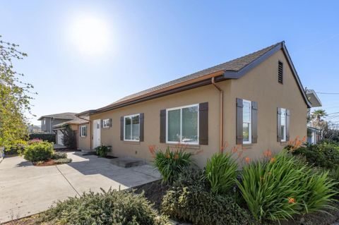Tiny photo for 613 Grandview Boulevard, Half Moon Bay, CA 94019 (MLS # ML82032912)