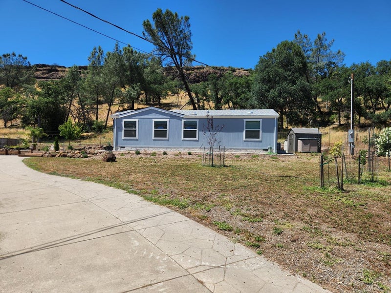 1141 Honey Run Road