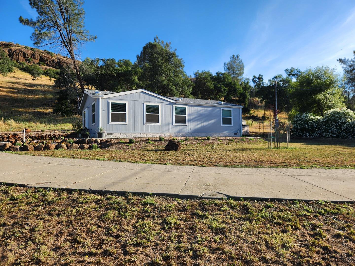 1141 Honey Run Road