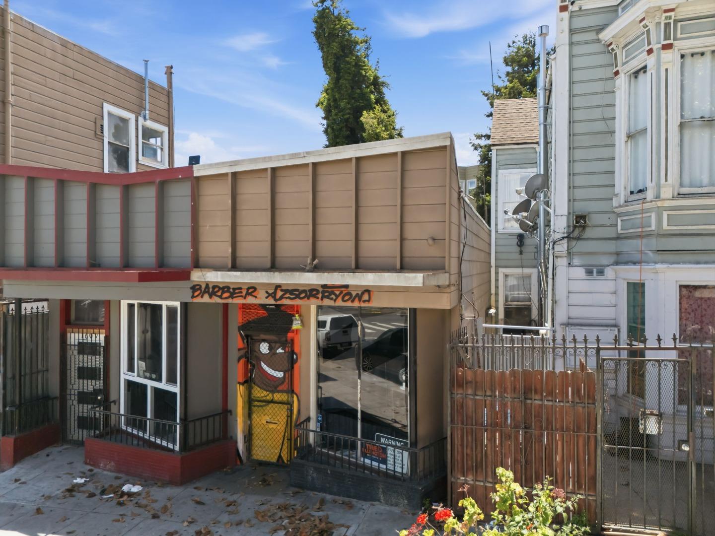 1611 Palou Avenue