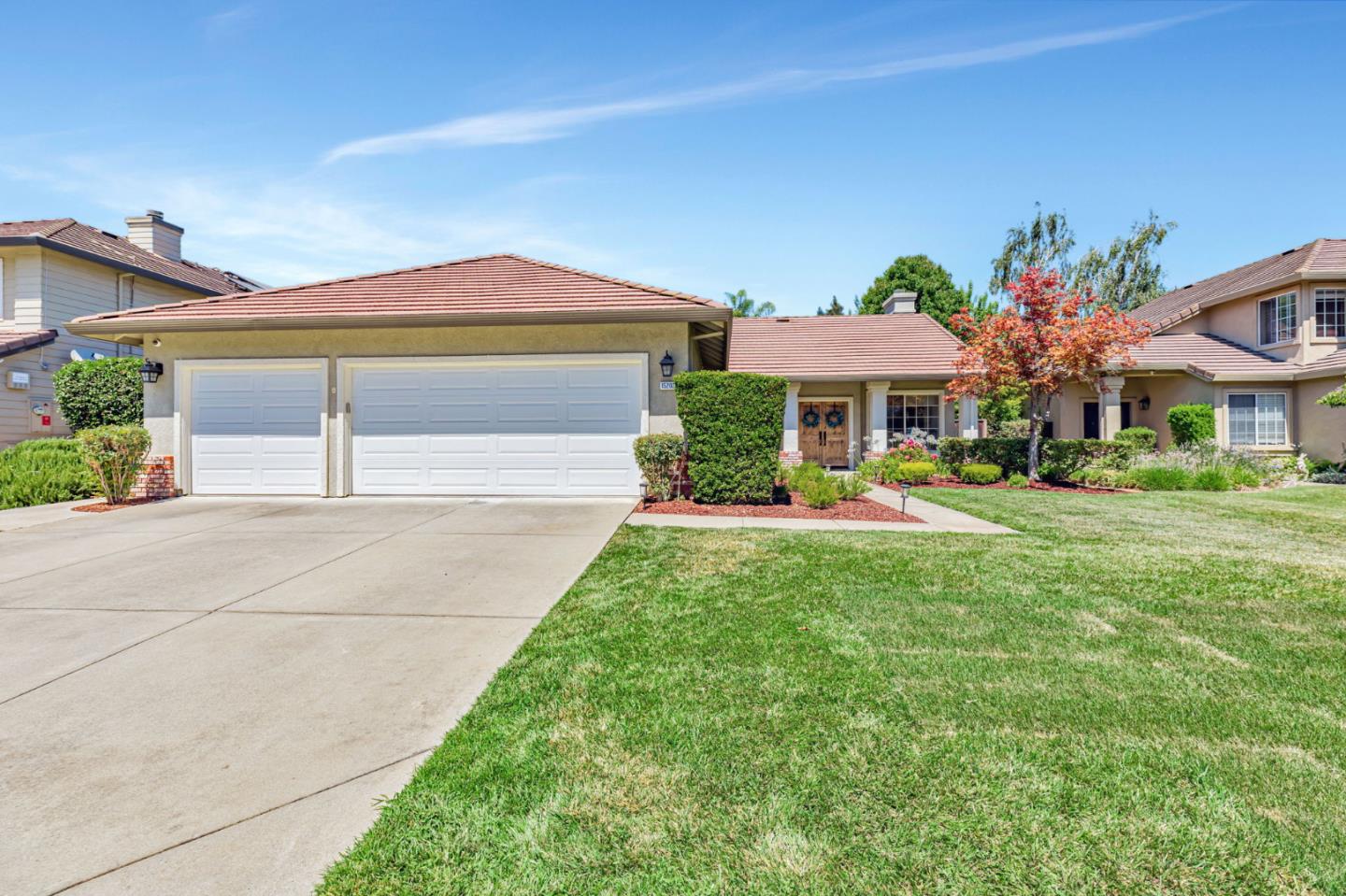 15202 Monticello Way