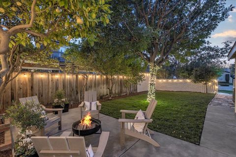 Tiny photo for 1162 Crescent Drive, SAN JOSE, CA 95125 (MLS # ML82031471)