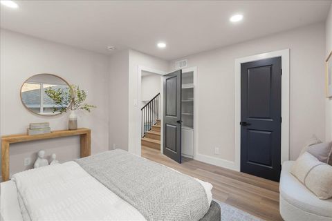 Tiny photo for 1162 Crescent Drive, SAN JOSE, CA 95125 (MLS # ML82031471)