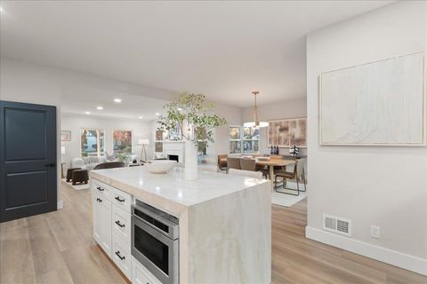 Tiny photo for 1162 Crescent Drive, SAN JOSE, CA 95125 (MLS # ML82031471)