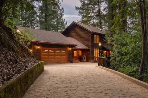 Photo of 489 Northridge Drive, Scotts Valley, CA 95066 (MLS # ML82039614)