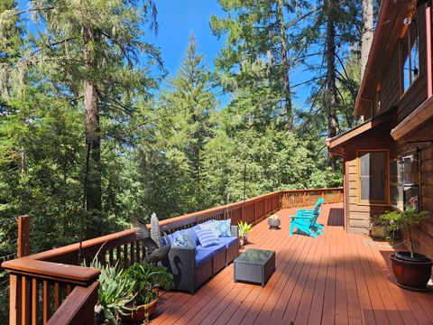 Photo of 489 Northridge Drive, Scotts Valley, CA 95066 (MLS # ML82039614)
