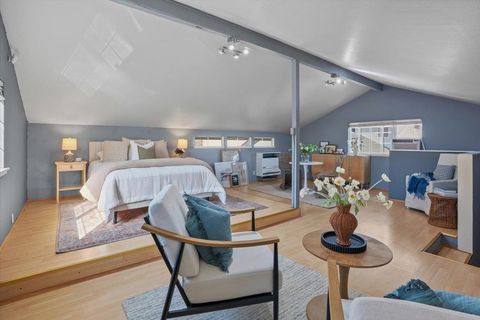 Tiny photo for 980 30th Avenue, SANTA CRUZ, CA 95062 (MLS # ML82032362)