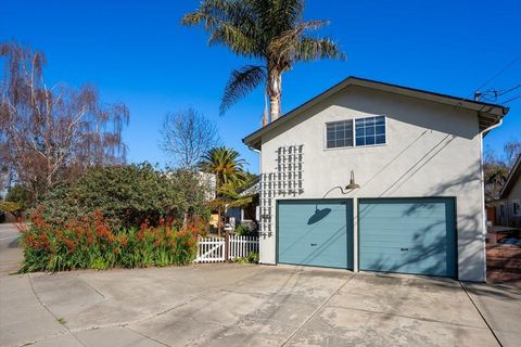 Tiny photo for 980 30th Avenue, SANTA CRUZ, CA 95062 (MLS # ML82032362)