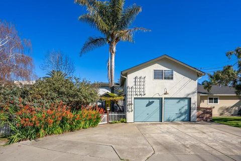 Tiny photo for 980 30th Avenue, SANTA CRUZ, CA 95062 (MLS # ML82032362)