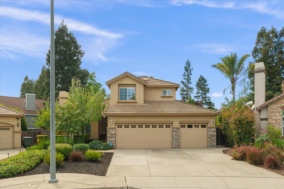 17115 Rosemary Circle