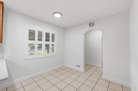 Tiny photo for 762 Westridge Drive, SAN JOSE, CA 95117 (MLS # ML82044631)