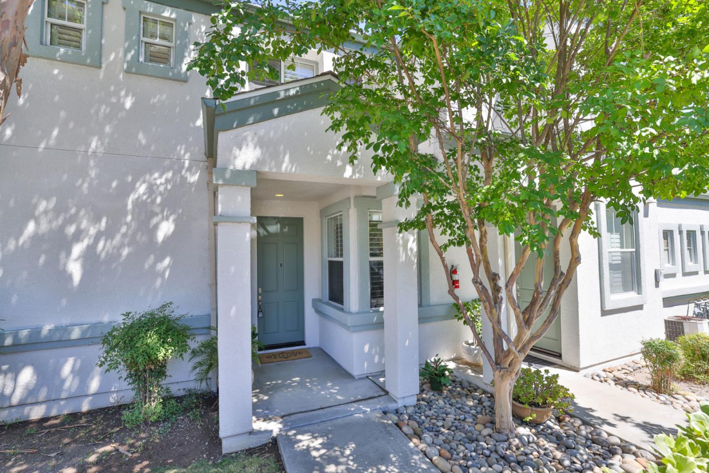 840 Monarch Circle