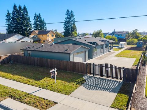 Tiny photo for 3521 Coffey Lane, SANTA ROSA, CA 95403 (MLS # ML82053758)