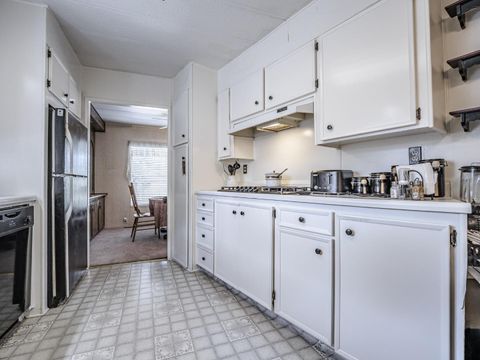 Tiny photo for 300 Plum Street #23, CAPITOLA, CA 95010 (MLS # ML82024760)