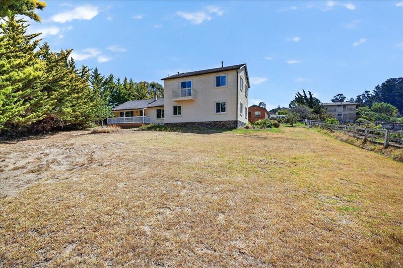 4 Bayview Road