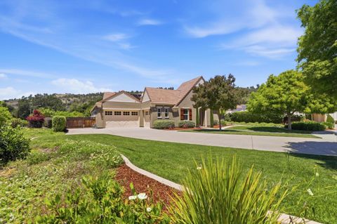 Tiny photo for 2005 Alicante Place, MORGAN HILL, CA 95037 (MLS # ML82044616)