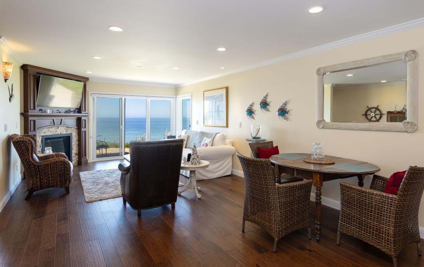 60 Seascape Resort Drive