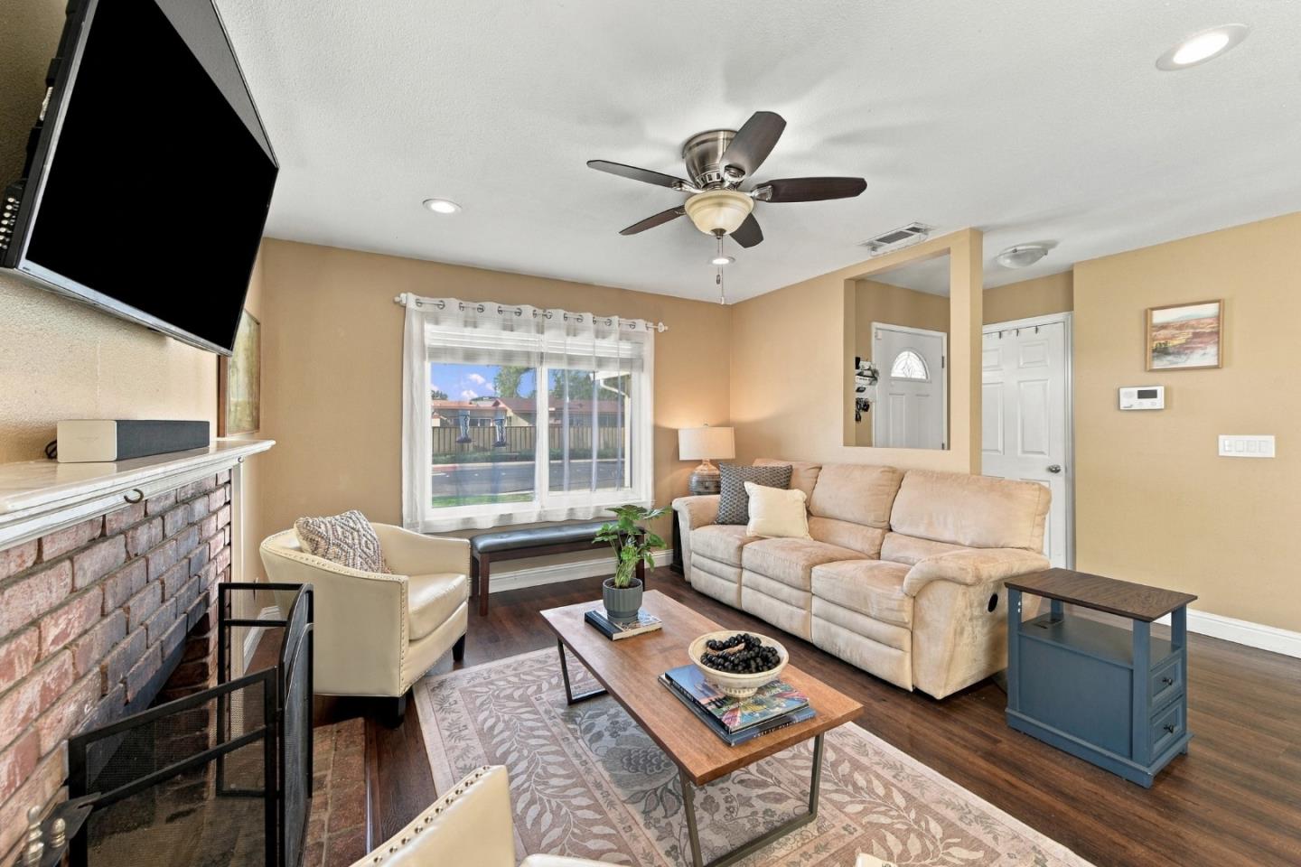 1582 Starlite Drive