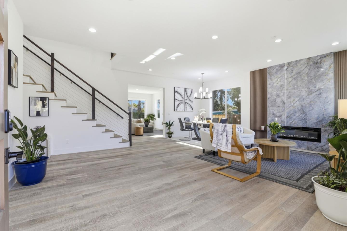 1681 Zinnia Lane