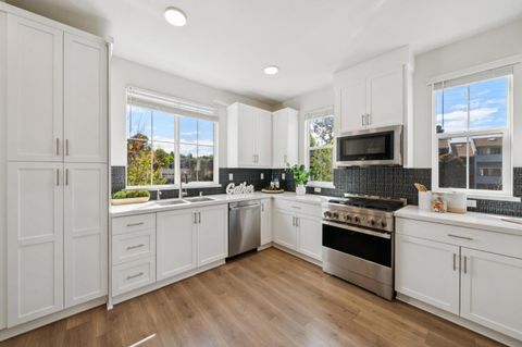 Tiny photo for 663 Alamo Court, MOUNTAIN VIEW, CA 94043 (MLS # ML82043148)